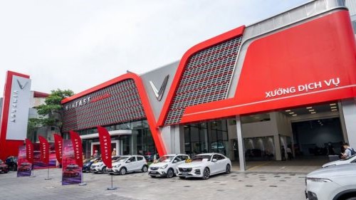 Hà Nội: Trạm sạc VinFast - Showroom VinFast Phạm Văn Đồng